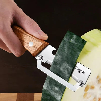 Make food preparation easier with this Stainless