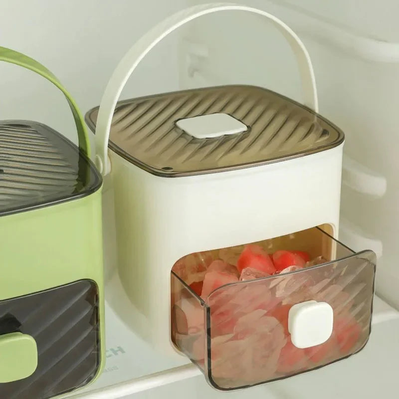 Enjoy fresh ice anytime with the One-touch